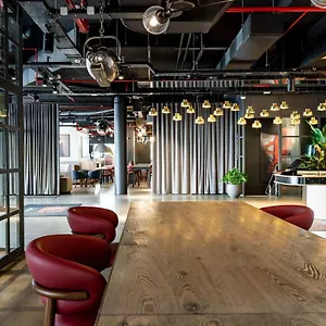 Radisson Red Brussels Брюссель