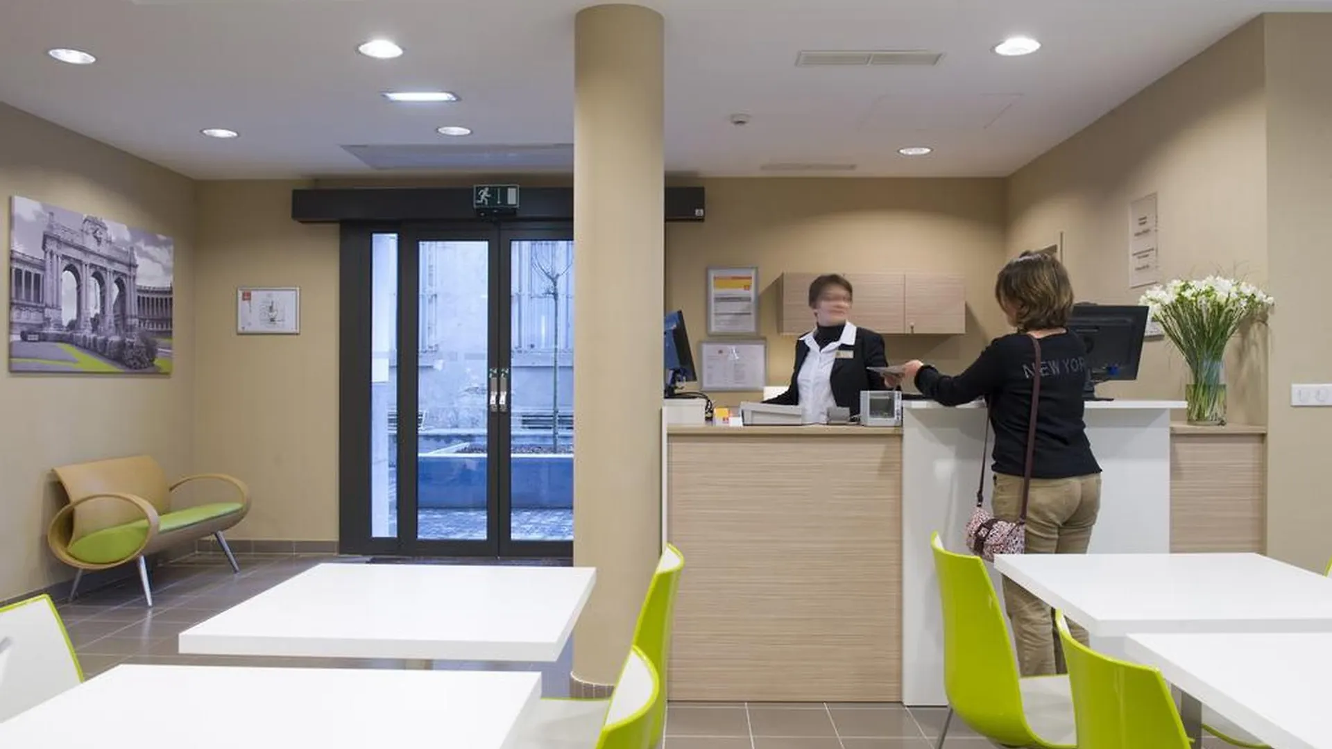Aparthotel Adagio Access Bruxelles Europe Aparthotel 2*, Brüsszel