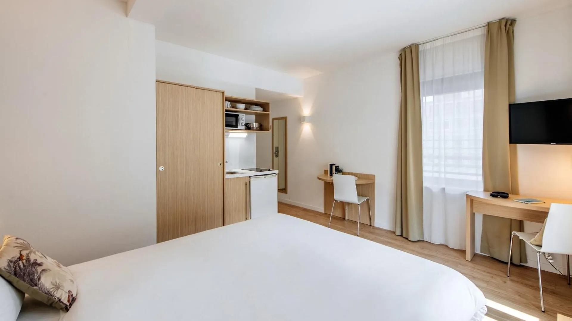 Aparthotel Adagio Access Bruxelles Europe Aparthotel 2*, Brusel Belgie