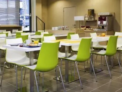 Aparthotel Adagio Access Bruxelles Europe Aparthotel 2*,